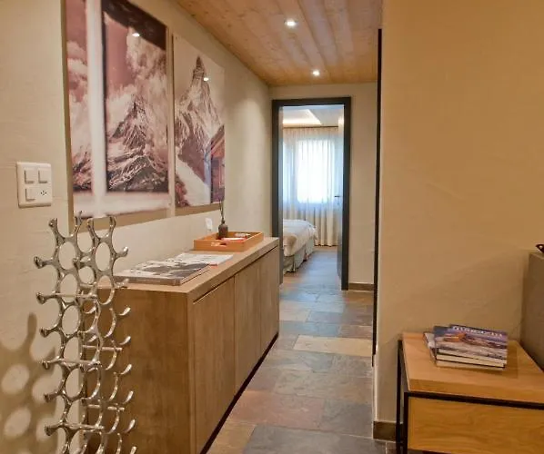 Twin Peak At Nevada Prime Apartment